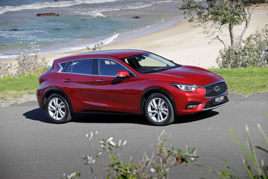  Infiniti Q30 1.6t 2016 года  (AU) (фото 15 из 22)